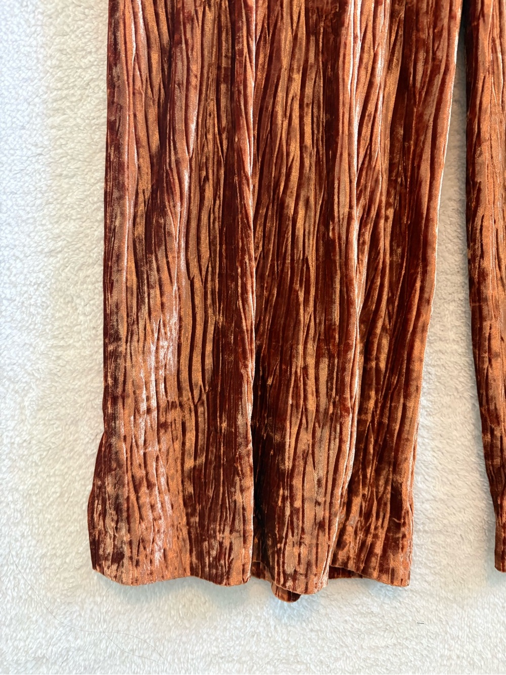 House of CB Maelys Rust Crushed Velvet Wide Leg Trousers Size Small NWT - Picture 3 of 11